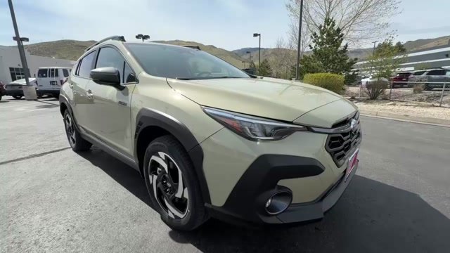 Aero Subaru　GOLD希少カラー New 2026 Subaru CROSSTREK Limited Hybrid 5 DOOR in Carson City