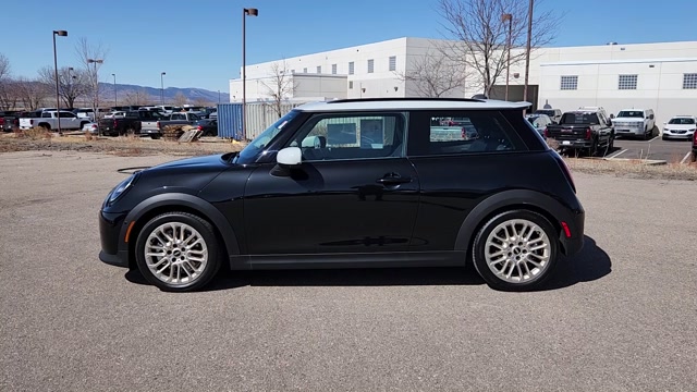 Pre-Owned 2025 MINI Hardtop 2 Door Cooper S 2D Hatchback in