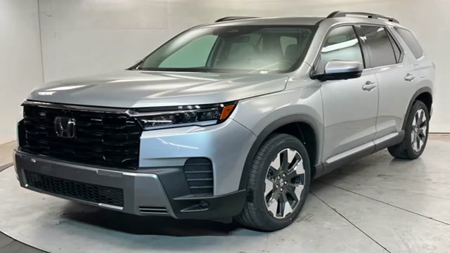 New Solar Silver Metallic 2026 Honda Touring for Sale in St George