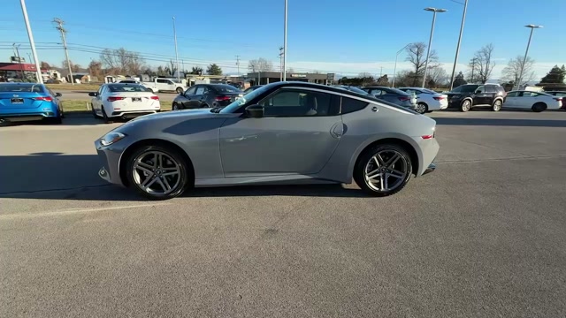 New Boulder Gray Pearl/Super Black 2026 Nissan j Z Sport for Sale